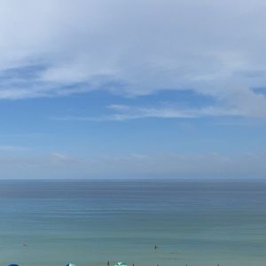 Meet your Posher, Thuy